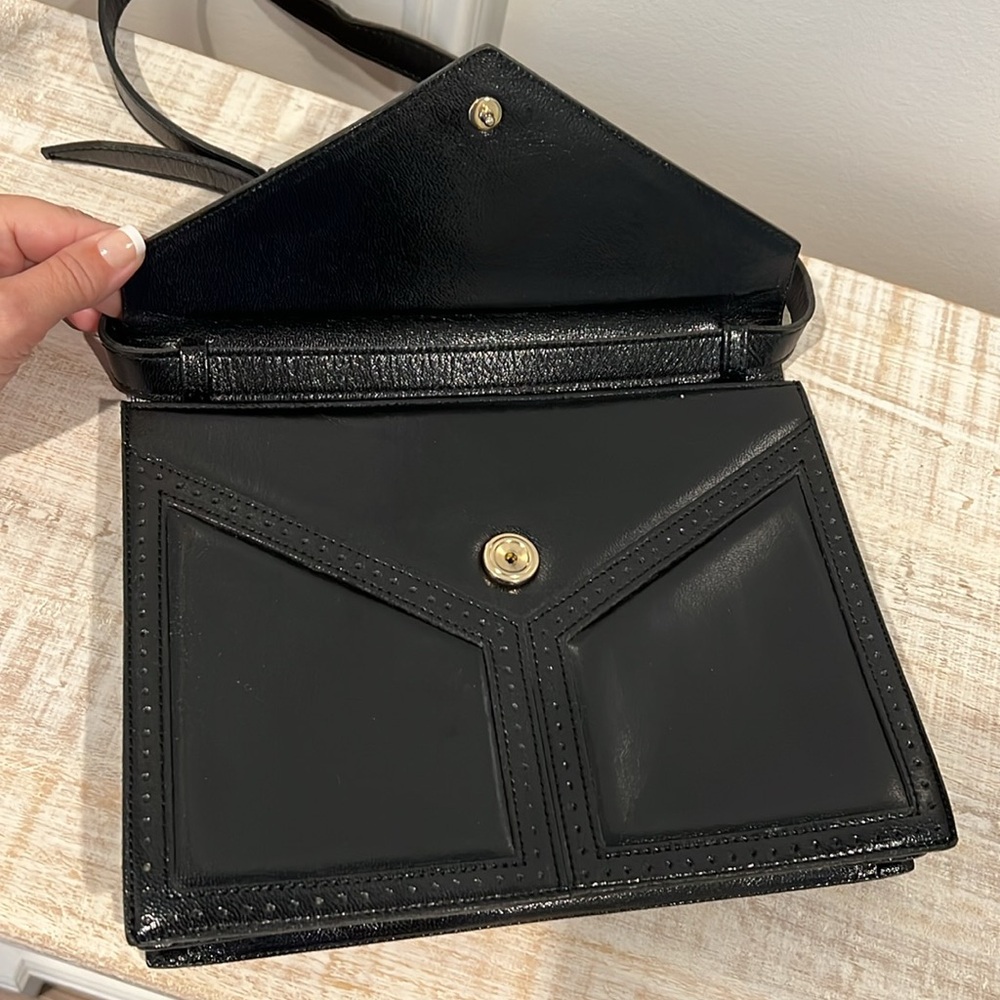 YSL Yves Saint Laurent Black Leather Envelope Shoulder Bag Clutch EUC 🖤 - Picture 8 of 14